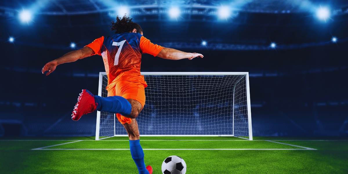 Apostas em Futebol: mercados, estratégias e análise na Lance de Sorte